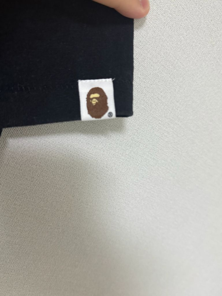 베이프 샤크 반팔티 이미지