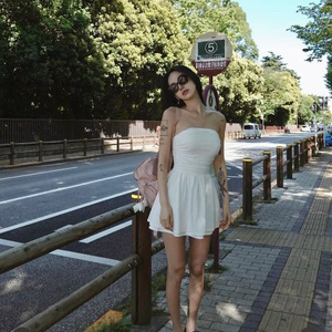 페일제이드 튜브탑 드레스 / 화이트 2 이미지