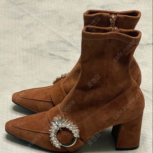 슈콤마보니 크리스탈 장식 앵클부츠(미착용)250사이즈 이미지