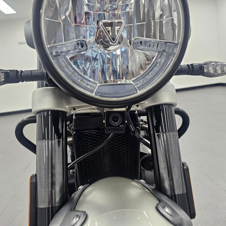 2022년식 트라이엄프 스피드 트윈 1200 3,200km 판매합니다. 이미지