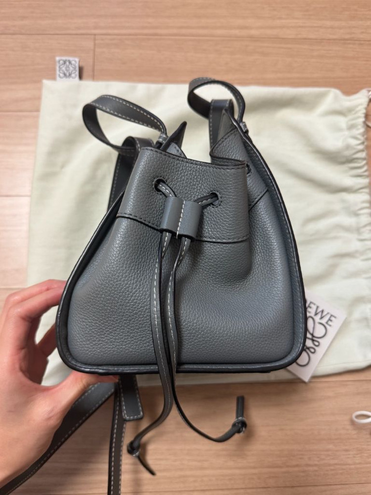 로에베 해먹백 미니 그레이--3