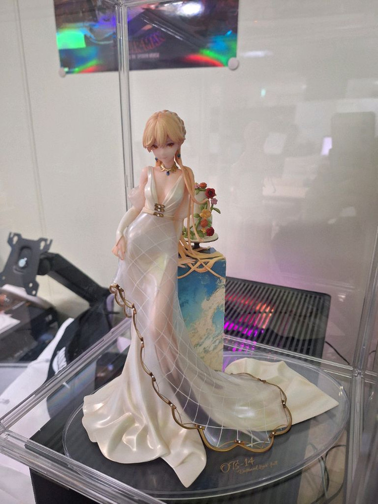 소녀전선 하늘이 점쳐준 인연 ver 그로자 1/7 피규어--0