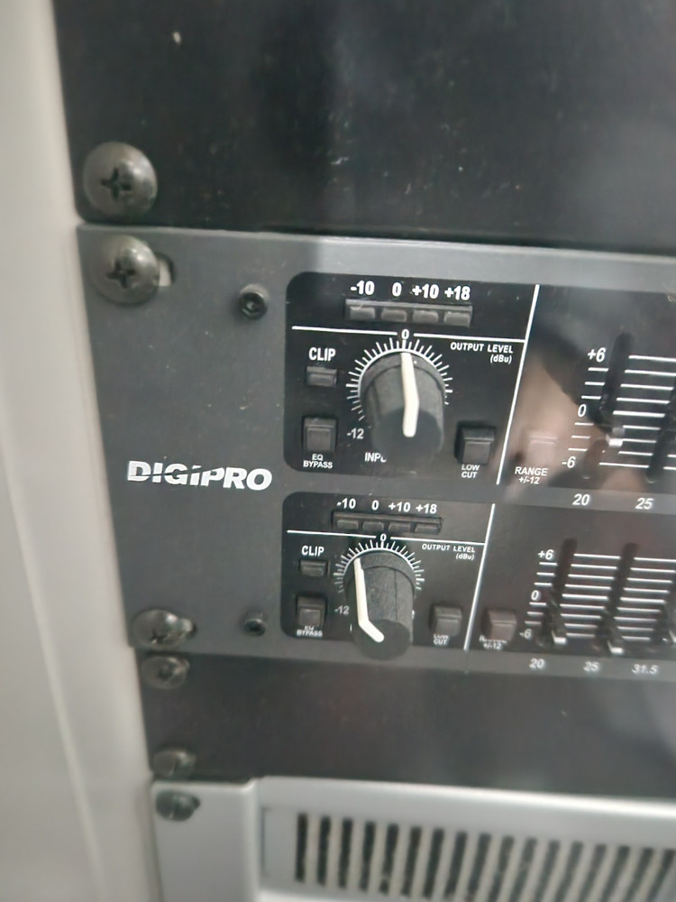 전문가용 오디오 시스템 세트 이미지