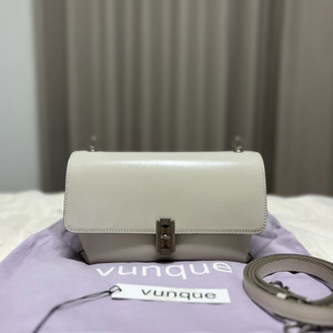 분크 바게트 숄더 스몰 라이트베이지(가격 인하X)