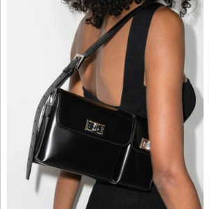 바이파 빌리 숄더백 이미지