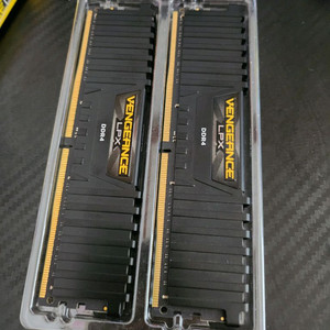 커세어 DDR4 16GB 32GB 메모리 세트