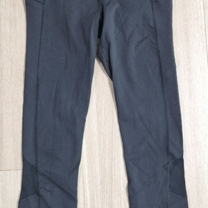 룰루레몬 Pace Rival Crop 2 사이즈 레깅스