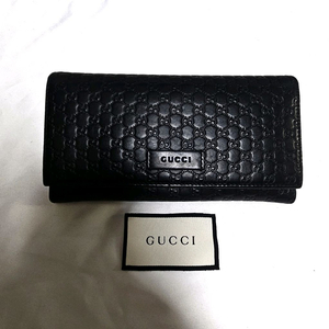 구찌 장지갑 정품 입니다 단품 입니다 하자없습니다 새것처럼