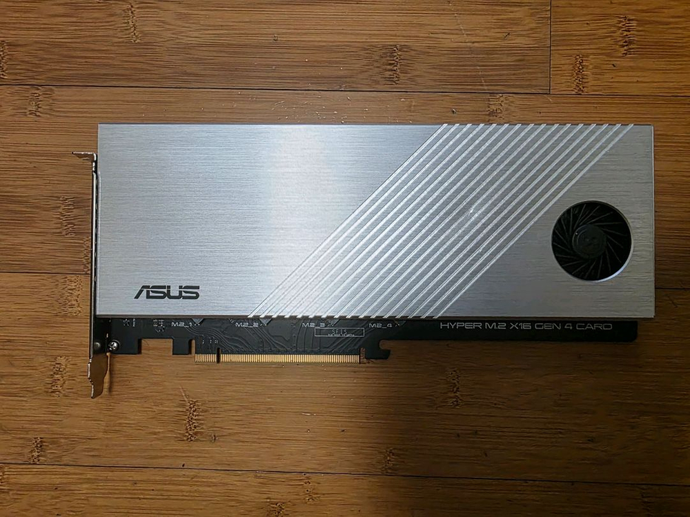 ASUS HYPER M.2 x16 Gen4 확장카드--0