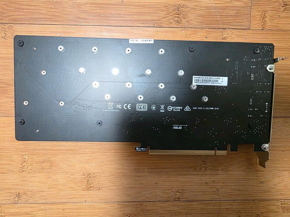 ASUS HYPER M.2 x16 Gen4 확장카드--1