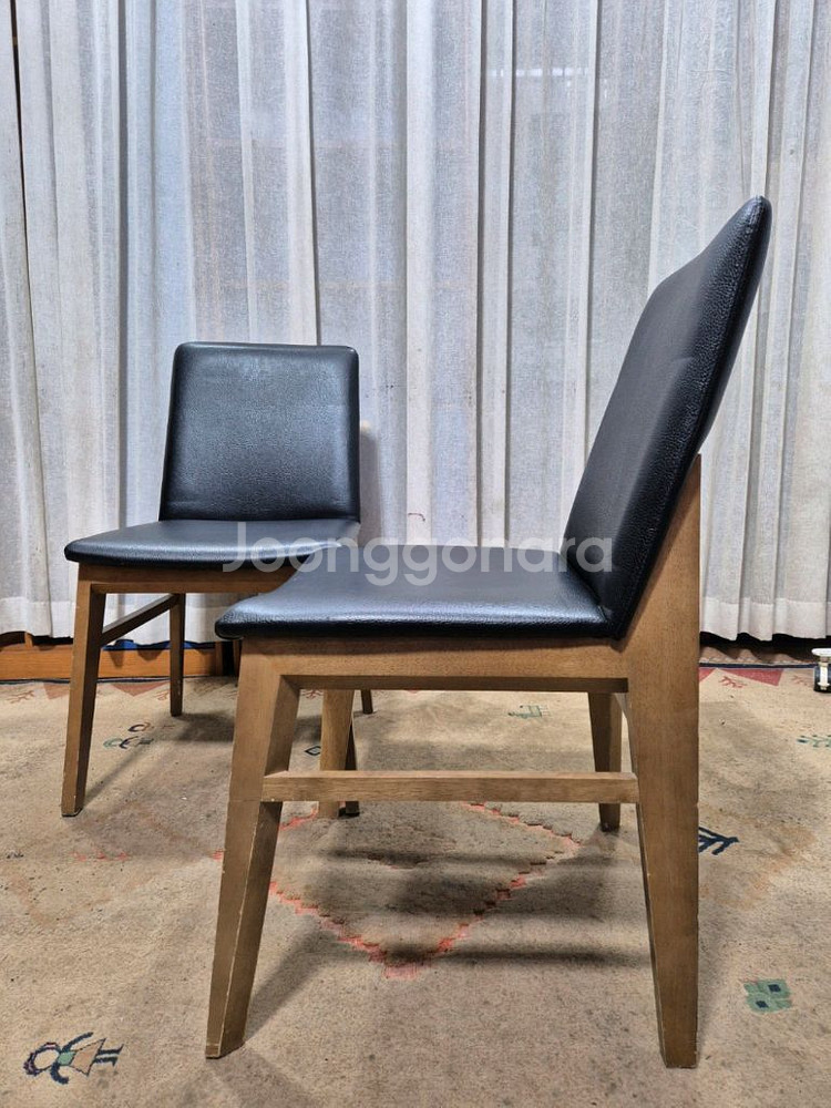 인테리어 디자인 원목 식탁의자x2--1