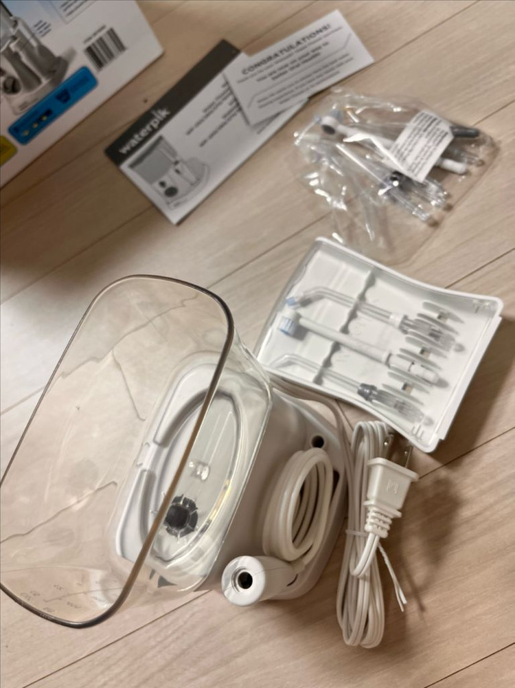 워터픽 나노 휴대용 구강세정기 이미지