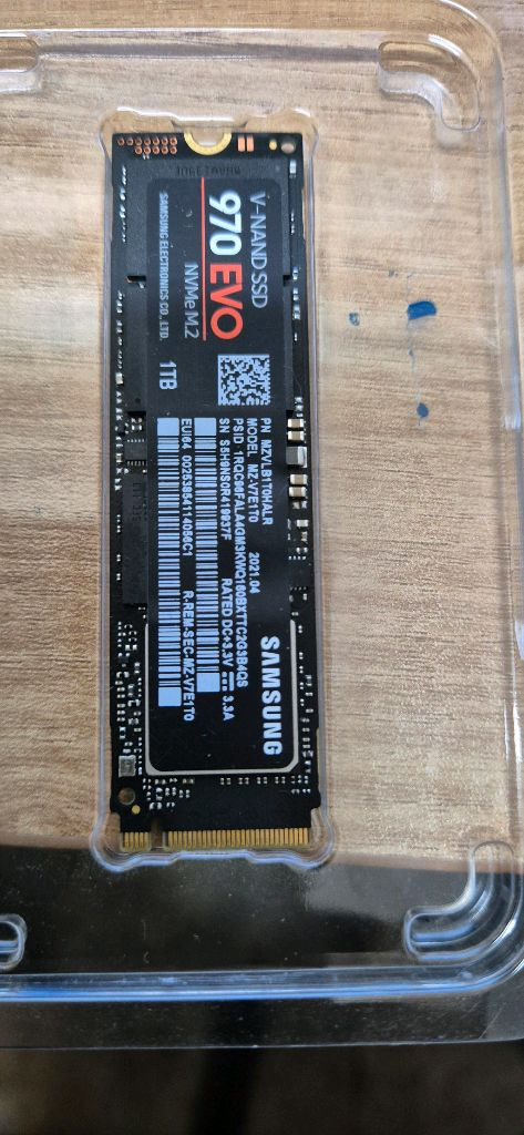 evo 970 NVMe SSD 1TB--0