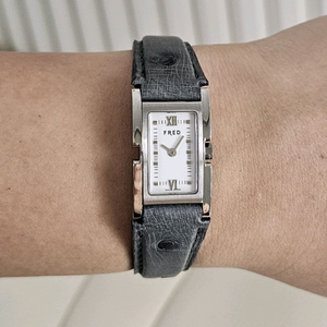 FRED 프레드 여성 BEN010071 쿼츠 여자 시계 팔찌