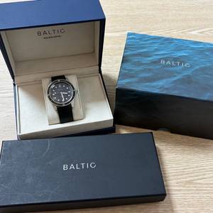 발틱 아쿠아스카프 블랙실버 (브레이슬릿, 러버)