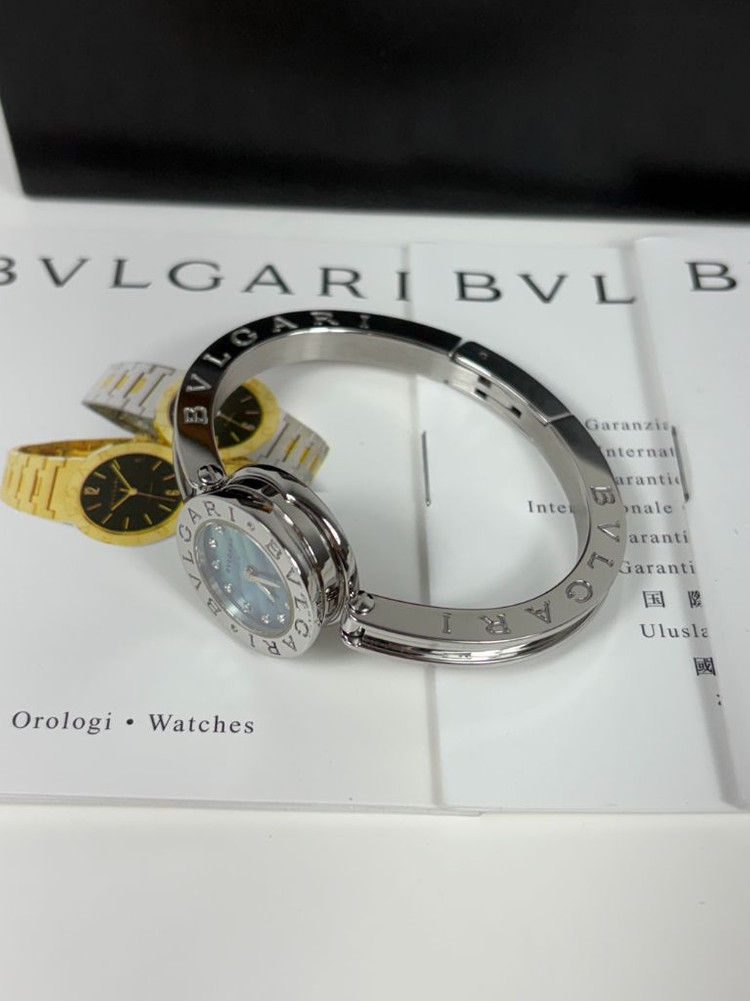 불가리 비제로원 다이아 12p 뱅글 여성시계--2