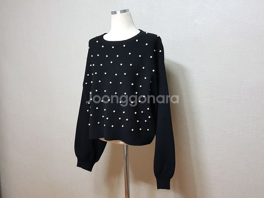 진주장식 오버핏 벌룬소매 크롭 니트 스웨터 L(55/66/77) 상태우수--2