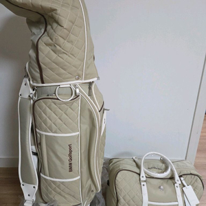 BMW Golfsport 골프 캐디백 보스턴백 세트 및 골프채 포함 이미지