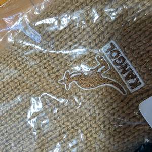 캉골 니트조끼 새상품 반값이하 베스트 스웨터 풀오버