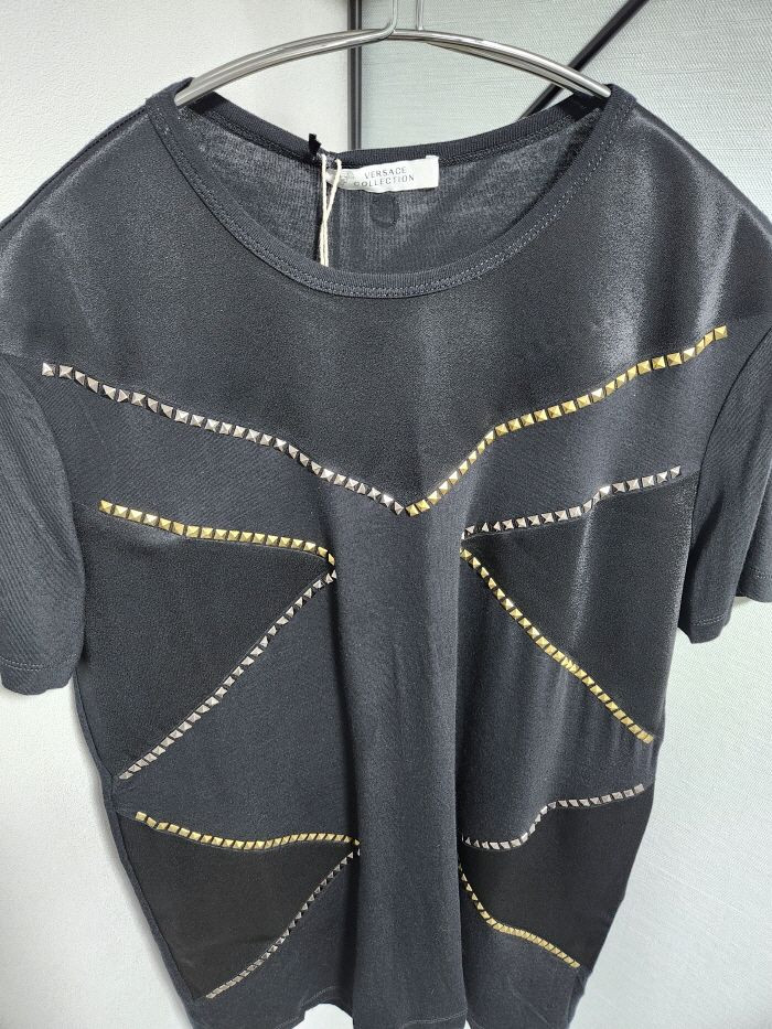 VERSACE COLLECTION across STUD TEE--1