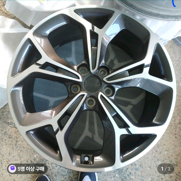 스포티지 더볼트 19인치 순정휠 신품 이미지