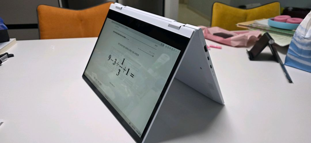 금액내림 LG Whalbook 터치스크린 노트북 램8기가--0