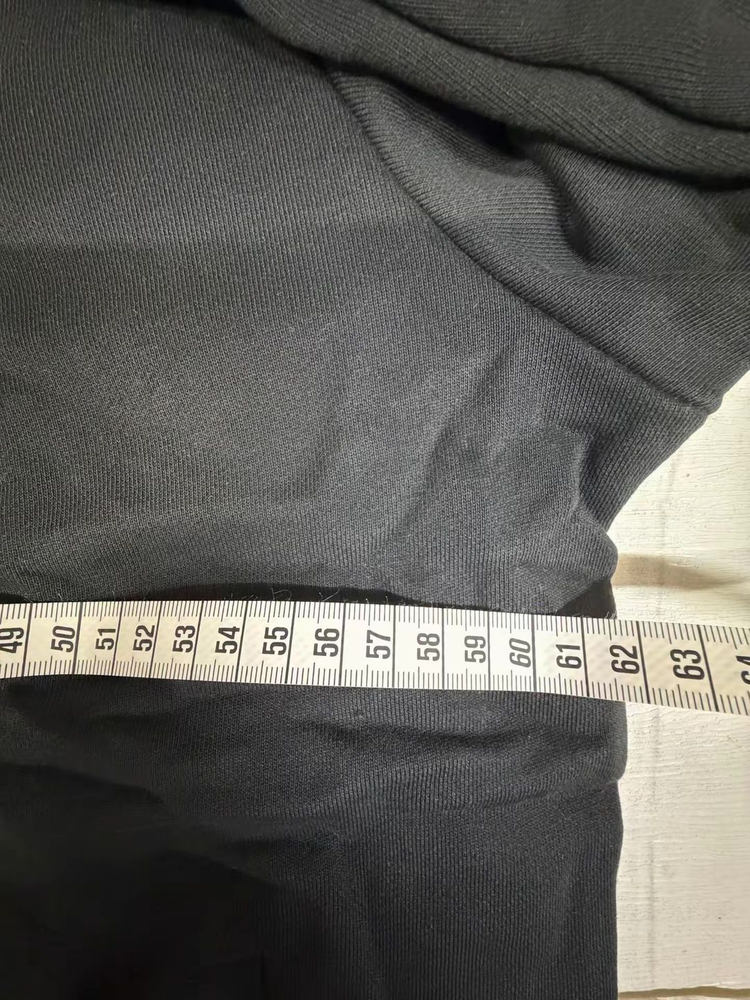 [구;찌] 새상품 / 집업 / 약 105~110 사이즈--4