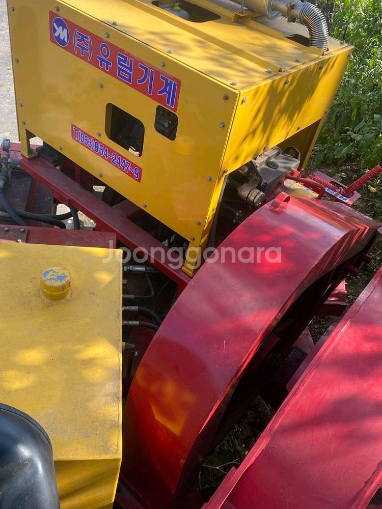 [신품급] 유림 나무 목재.톱밥 .파쇄기.200마력.a급입니다신품급입니다--4