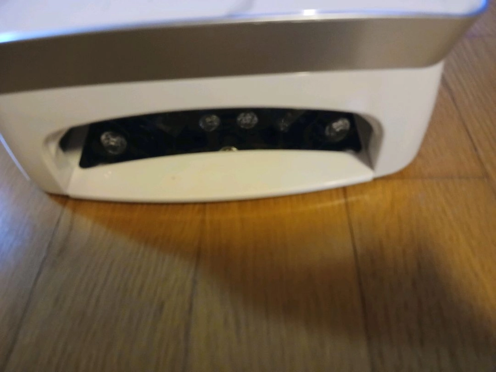 네일아트 UV LED 램프 이미지