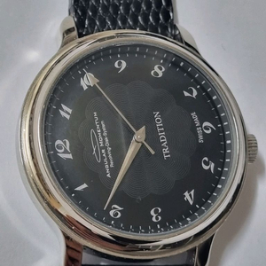 Angular Momentum 오토매틱 시계