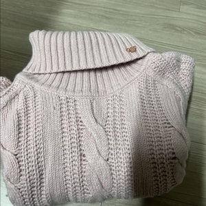 엠포리오 아르마니 키즈 정품 케이블 니트 터틀넥