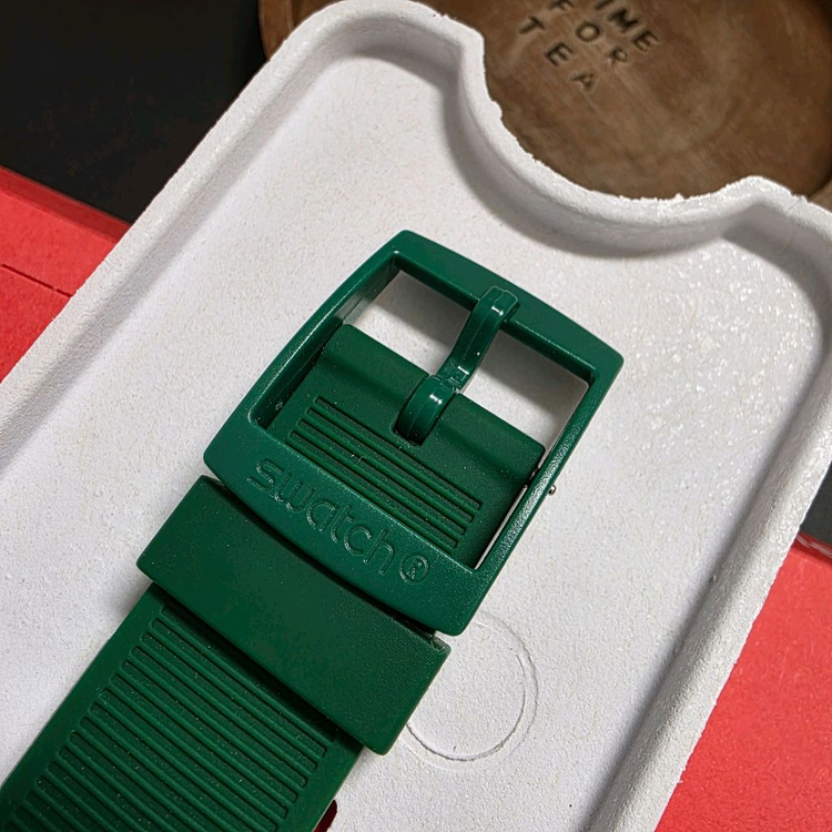 스와치 스포츠 그린 SUSG407 시계--3