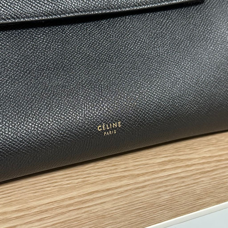 셀린느 벨트백 블랙 미니 팝니다--1