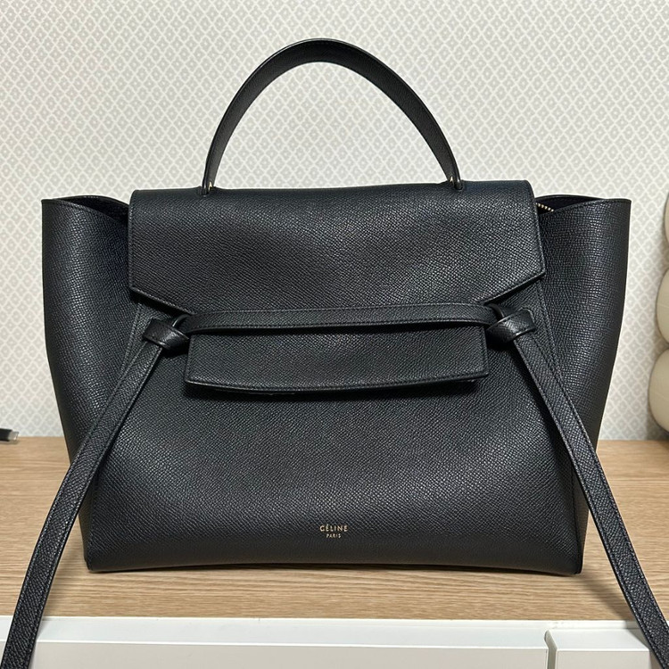 셀린느 벨트백 블랙 미니 팝니다--8