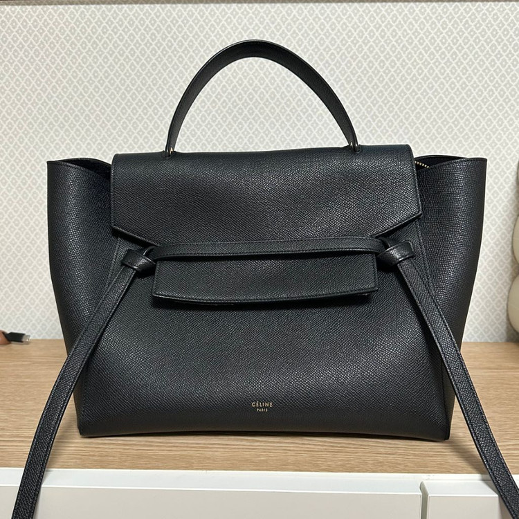 셀린느 벨트백 블랙 미니 팝니다--9