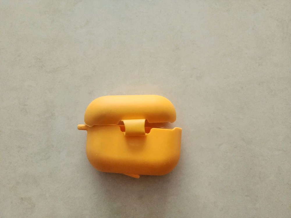 에어팟 프로2 실리콘 케이스 두개 팔아요--6