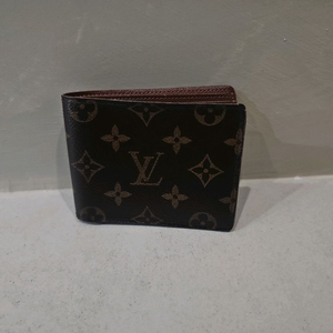 루이비통 정품 모노그램 이클립스 반지갑 팝니다 이미지
