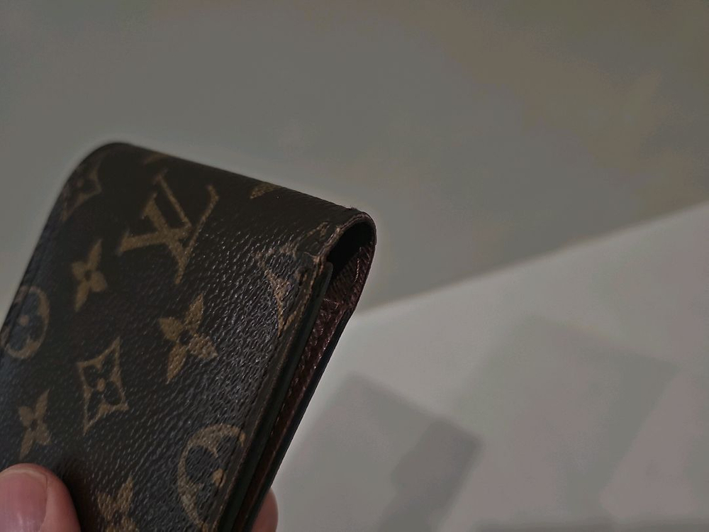 루이비통 정품 모노그램 이클립스 반지갑 팝니다 이미지