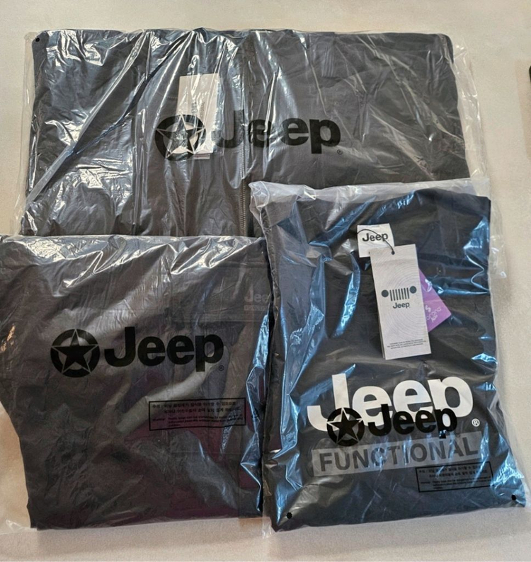 (겨울러닝템) 지프 남성 우븐 트랙수트세트 새옷--6