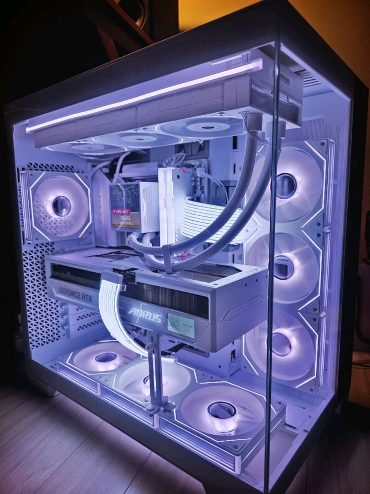 라이젠7 9800X3D RTX5090 어로스마스터 PC 이미지