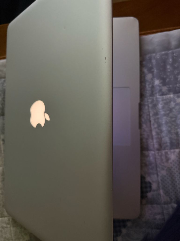 상태좋은 2011 맥북프로 15인치 팝니다--3