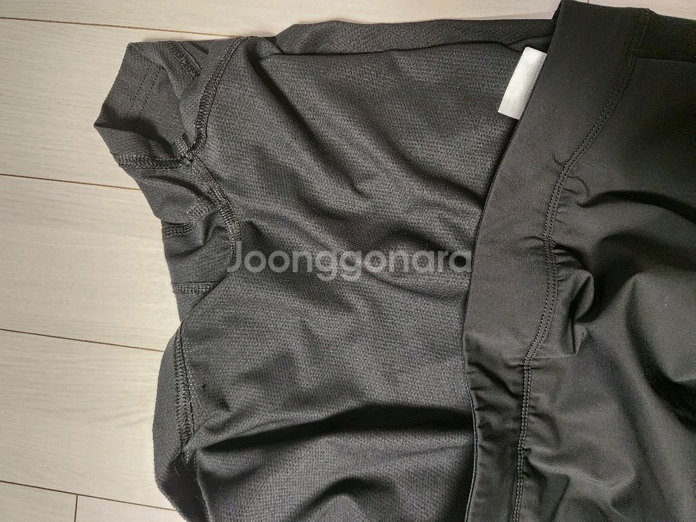 새상품급)아디다스 스포츠 스커트 사이즈s여러 중고사이트에도 같이 판매하고 있어서 삭제되면 팔린거에요~오염 하자 없이--7