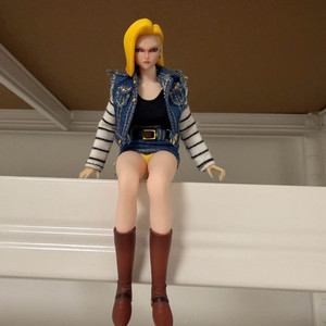 인조인간 18호 커스텀 피규어