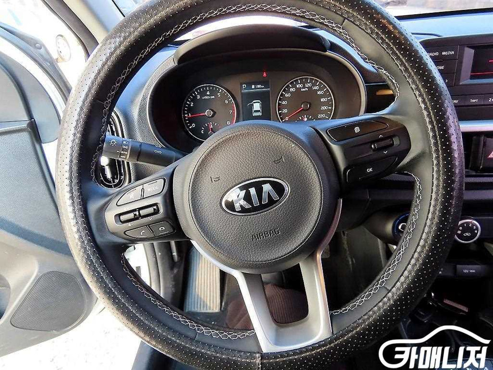 [기아]모닝 어반 시그니처 (5인승) #2026년특가 이미지