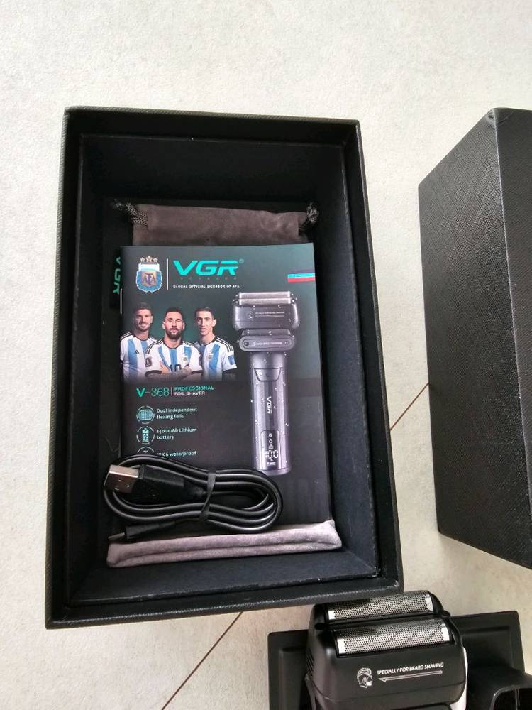 VGR V-368 전문가용 전기면도기(새상품)--1