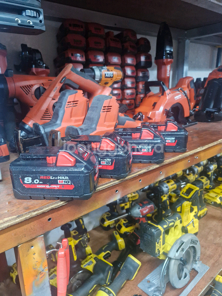 [정품]밀워키배터리 M18HB8 18V8.0AH 하이아웃풋배터리 개당가격--6