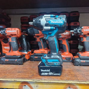 [정품]마끼다충전임팩렌치 DTW700 하이토크1000N A급