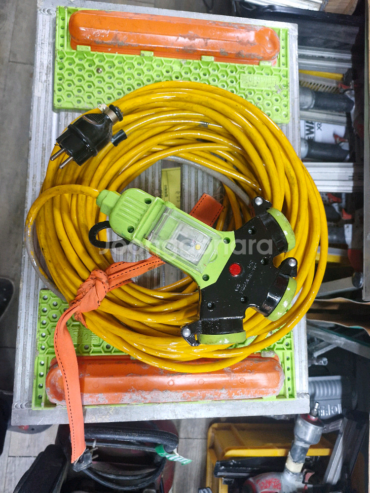 전기선 작업선 리드선 방우형차단기 40M 3P 2.5SQ 공도구검사완료--1