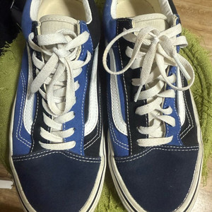 반스 올드스쿨 블루 블랙 270 사이즈