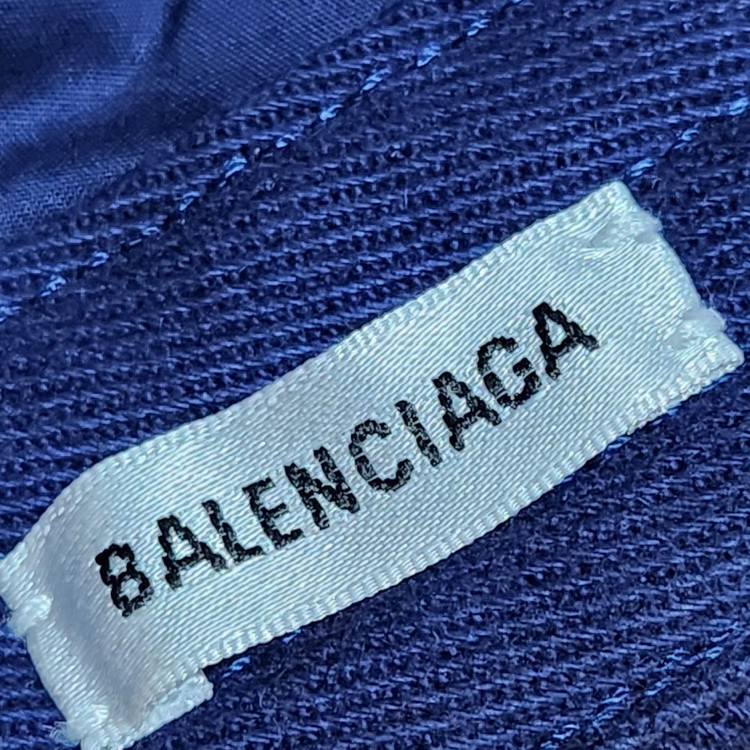 [L] 발렌시아가 네이비 자수 로고 볼캡 모자--8